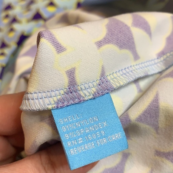 J MCLAUGHLIN Daisy print top - Picture 7 of 8